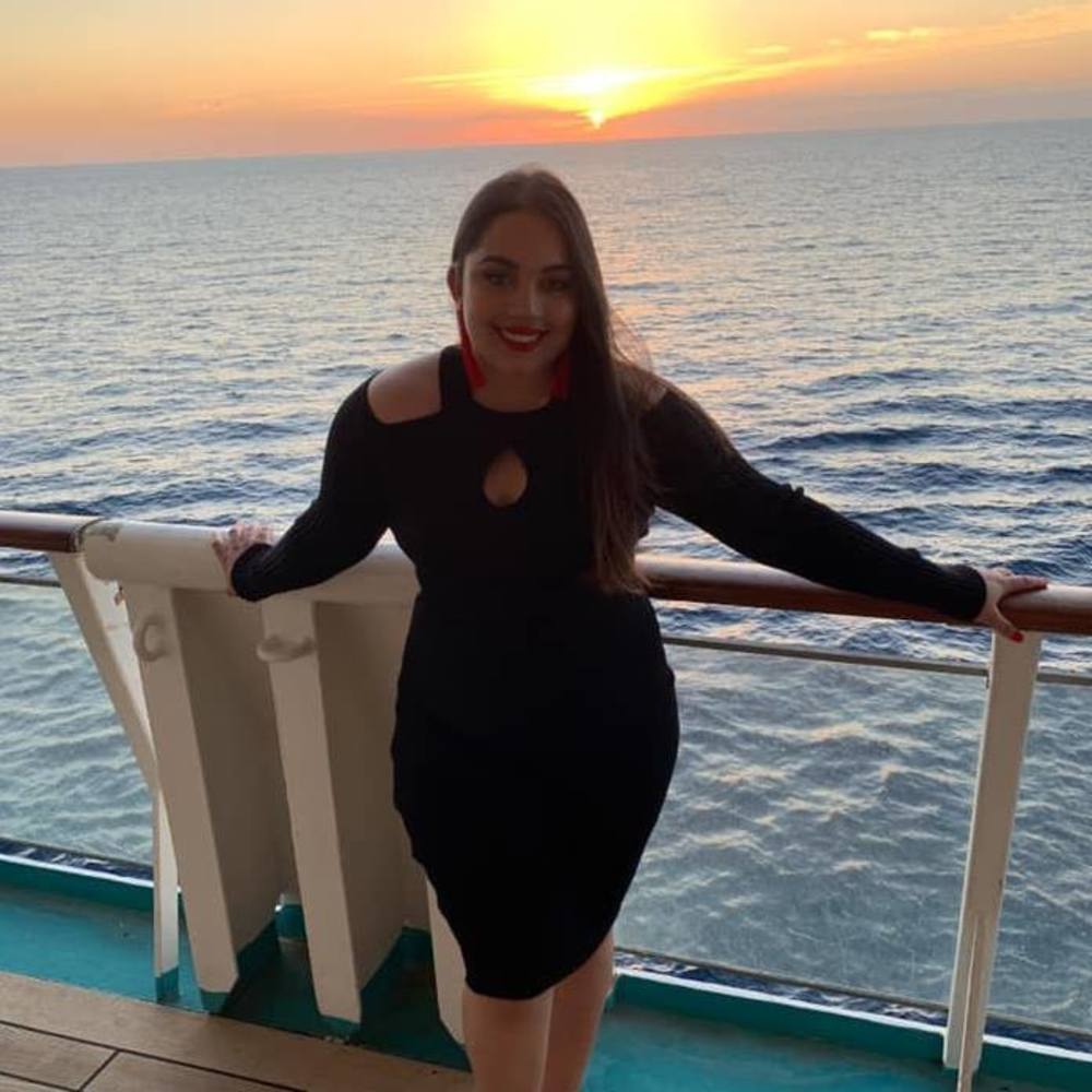 Meet your Posher, Justine